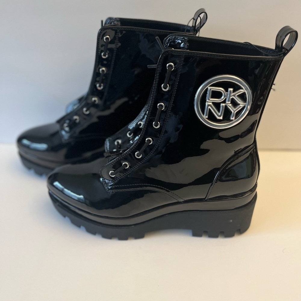 DKNY Wedge/platform boots